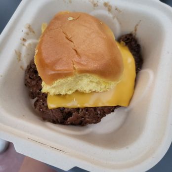 NOLA Sliders - Kids - Food Trucks Near Me NOLA Sliders - Kids - Food Trucks Near Me