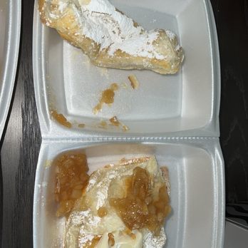 Apple Annie's - Apple twin pastry and pineapple burrito. - Bakeries Near Me - Oak Glen, California Apple Annie's - Apple twin pastry and pineapple burrito. - Bakeries Near Me - Oak Glen, California