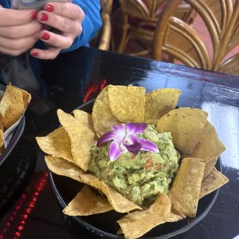 La Charanga Mexican Restaurant,halal - Guacamole - Mexican Near Me - Rolling Meadows, Illinois