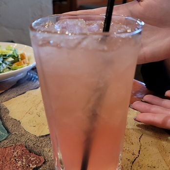 Carrabba's Italian Grill - Raspberry lemonade - Italian Near Me - Overland, Kansas