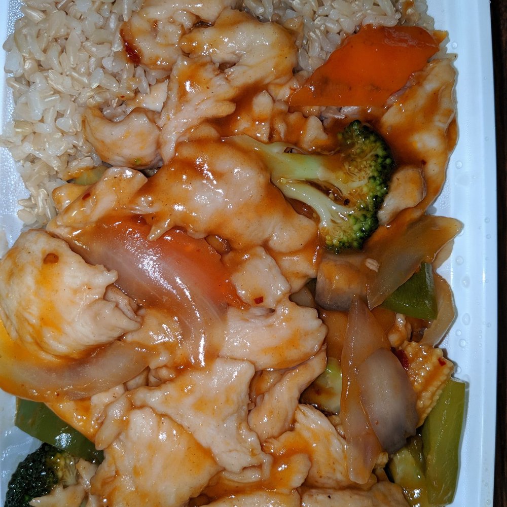 Great Wall Restaurant - Szechuan chicken with brown rice - Chinese Near Me - Bayside, New York Great Wall Restaurant - Szechuan chicken with brown rice - Chinese Near Me - Bayside, New York