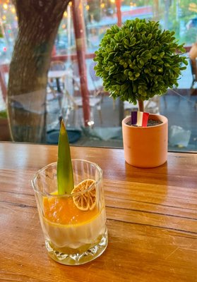 Amélie Café and Wine Bar by null