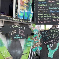 Safari's Daiquiri Factory - Daiquiri prices }:{