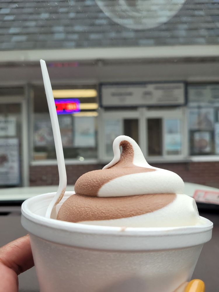 DUNLAP’S ICE CREAM Updated September 2024 30 Photos & 28 Reviews 418 State Rt 286