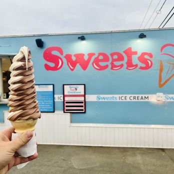 SWEETS ICE CREAM - Updated February 2026 - 221 W Lee St, Broadway