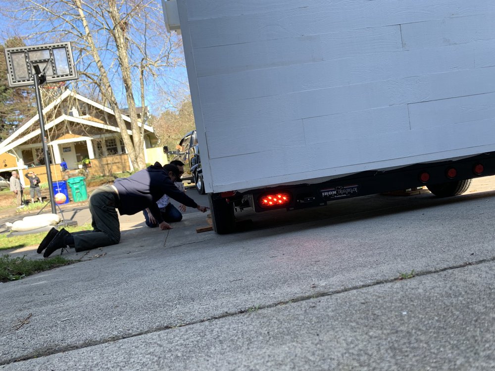 PNW RV TRAILER TRANSPORT SERVICE Updated September 2024 Vancouver