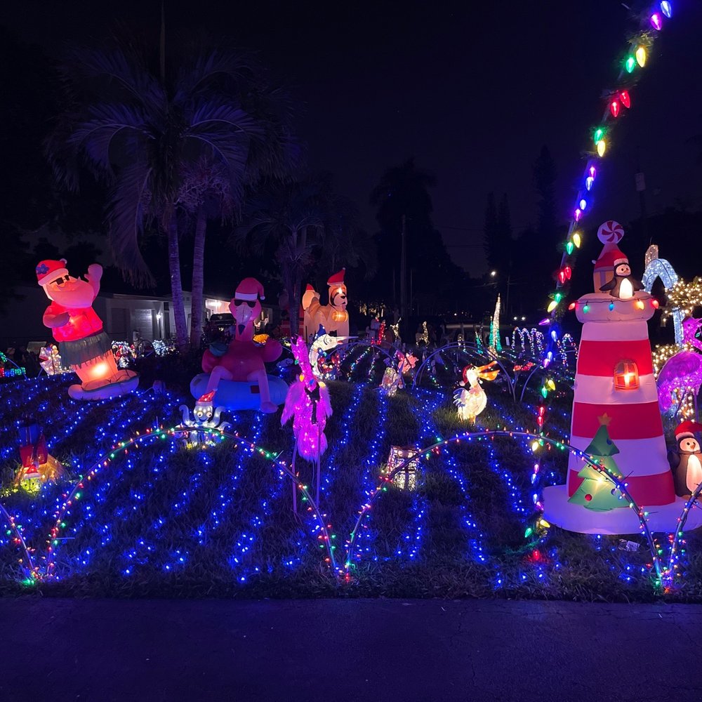 McGonigle-Collins Christmas Display - Swinter! - Local Flavor Near Me - Plantation, Florida