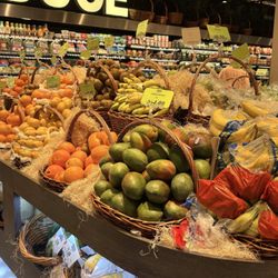 08/01/26 Clean Grocery Store with coffee.