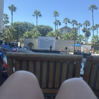 Anaheim Resort Suites - Hanging by the pool - Hotels Near Me - Anaheim, California