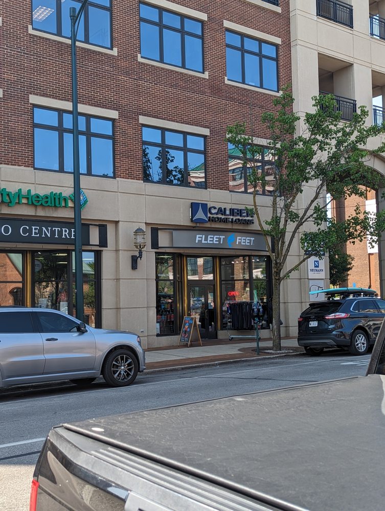 FLEET FEET TRAVERSE CITY DOWNTOWN Updated June 2024 12 Reviews