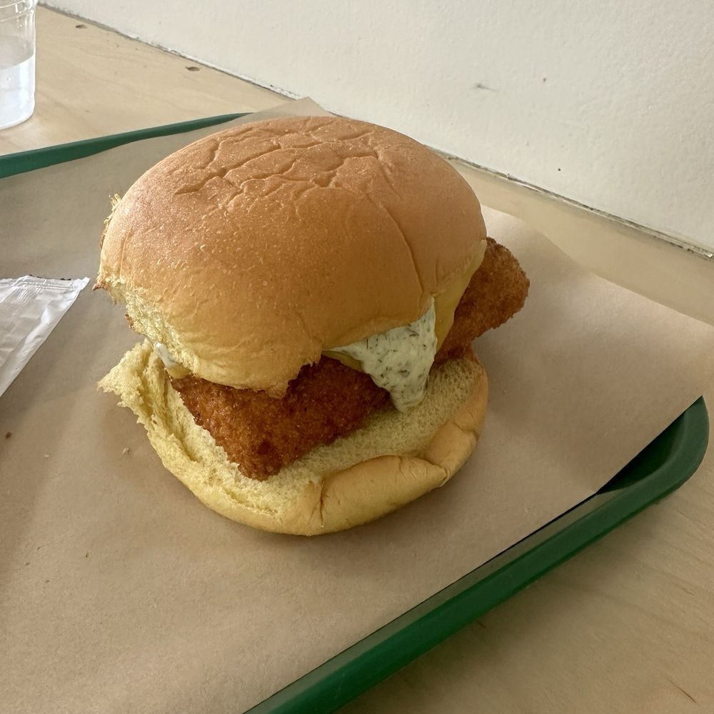 Daybird - Fish sandwich - Chicken Shop Near Me - Los Angeles, California Daybird - Fish sandwich - Chicken Shop Near Me - Los Angeles, California