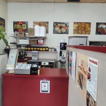 Cupertino's Bagels Deli - The pickup counter - Breakfast & Brunch Near Me - Richmond, Virginia