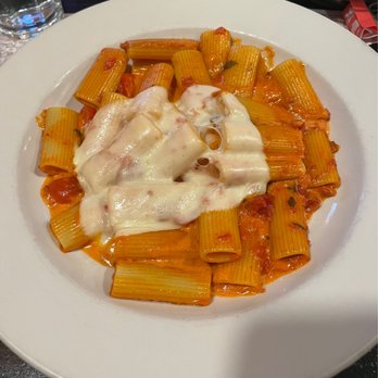 Mamma Mia Trattoria - Vodka Rigatoni - Italian Near Me - Langhorne, Pennsylvania Mamma Mia Trattoria - Vodka Rigatoni - Italian Near Me - Langhorne, Pennsylvania