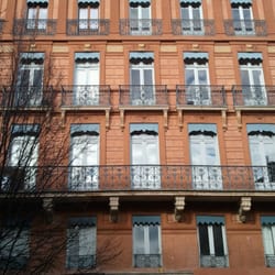 La Place et La Rue Mage