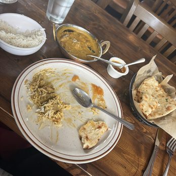 Himalaya Fresh - My go to order Madraas with Lamb side of mango Chutney and garlic naan - perfect. - Indian Near Me - Ventura, California Himalaya Fresh - My go to order Madraas with Lamb side of mango Chutney and garlic naan - perfect. - Indian Near Me - Ventura, California