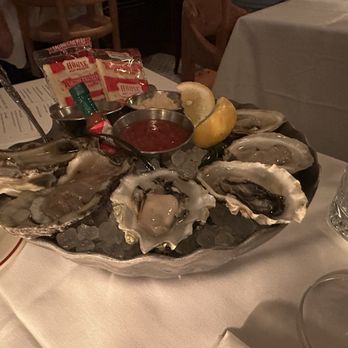 Opal’s Oysters - Oysters-- from L to R: Gulf Coast (San Leon), West Coast(Fanny Bay), and East Coast (Great White). - Seafood Near Me - Waco, Texas Opal’s Oysters - Oysters-- from L to R: Gulf Coast (San Leon), West Coast(Fanny Bay), and East Coast (Great White). - Seafood Near Me - Waco, Texas
