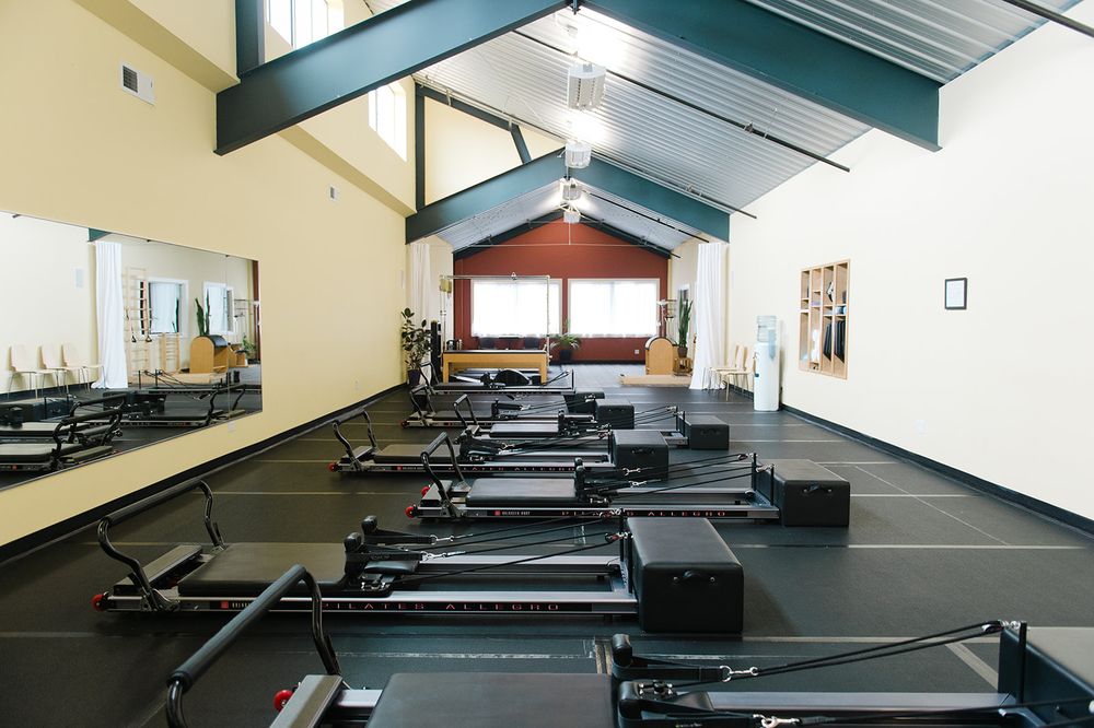 New Motion Pilates Logo