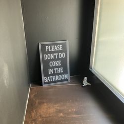 Nooch - Asian Kitchen - Bathroom sign