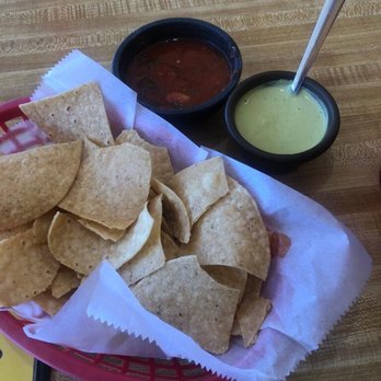 Taqueria La Tapatia - Nachos with Tomato and jalapeño salsa - Tex-Mex Near Me - Round Rock, Texas