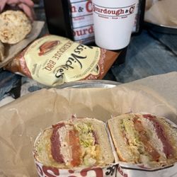 Sourdough & Co. - Turkey and salami meal