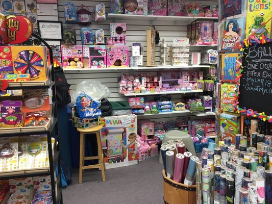 little things toy store