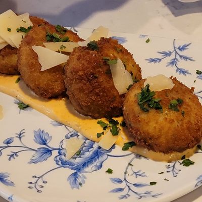 Cicchetti by null