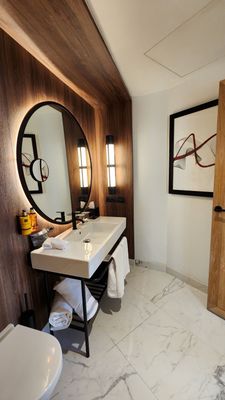 H10 Madison by null