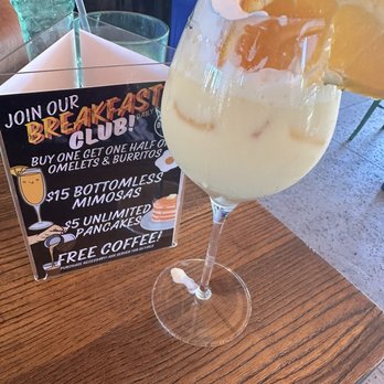 The District Cafe - 50/50 - Breakfast & Brunch Near Me - Bakersfield, California The District Cafe - 50/50 - Breakfast & Brunch Near Me - Bakersfield, California