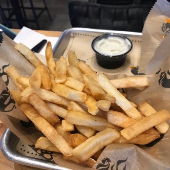 Fire Wings - Howe - Sometimes fries have seasoning and sometimes they don't - Chicken Wings Near Me - Sacramento, California