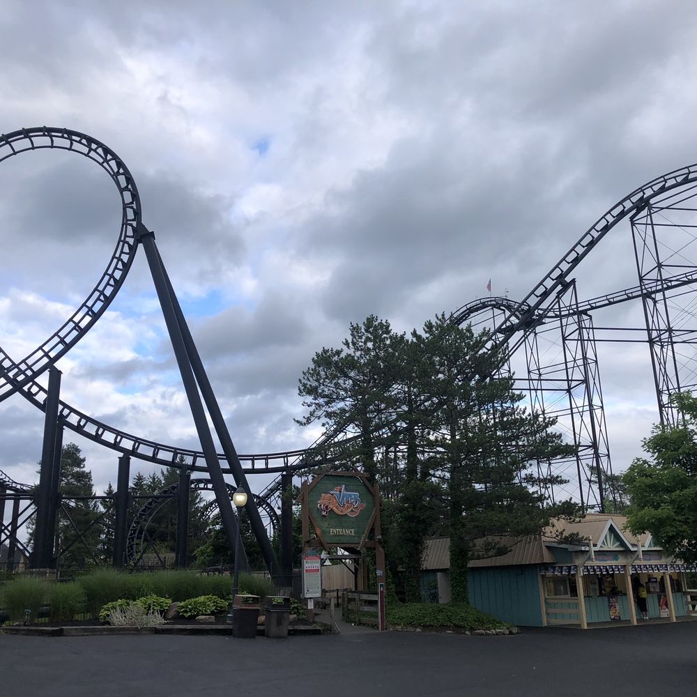 Six Flags Darien Lake - Viper - Amusement Parks Near Me - Corfu, New York Six Flags Darien Lake - Viper - Amusement Parks Near Me - Corfu, New York