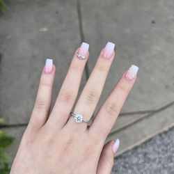 Leo Nail Spa - Birthday nails