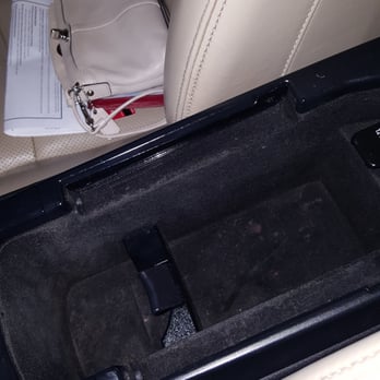 Car Toys - car detail: arm rest 100% cleaner! all my makeup and junk previously stained the interior. - Car Stereo Installation Near Me - Lynnwood, Washington Car Toys - car detail: arm rest 100% cleaner! all my makeup and junk previously stained the interior. - Car Stereo Installation Near Me - Lynnwood, Washington