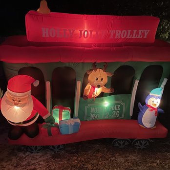 The Christmas Trail - Holly jolly trolley, The Christmas Trail, Outdoor Holiday Light Display, Plant City, Tampa Bay - Festivals Near Me - Plant City, Florida