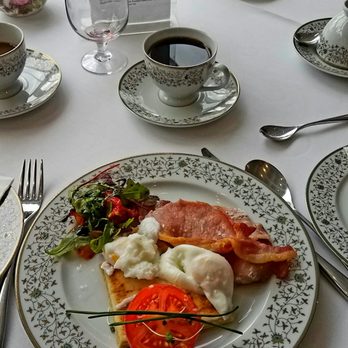 Ballymagarvey Village - This is what I ordered, the Bacon and Eggs - Hostels Near Me - Ballymagarvey, MH