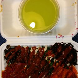 Gangster Vegan Food Truck - Flava in Ya Ear apple, ginger, lemon drink, and a Dirty South vegan BBQ bowl