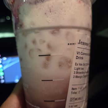 Starbucks - Coffee & Tea Near Me - Saukville, Wisconsin Starbucks - Coffee & Tea Near Me - Saukville, Wisconsin