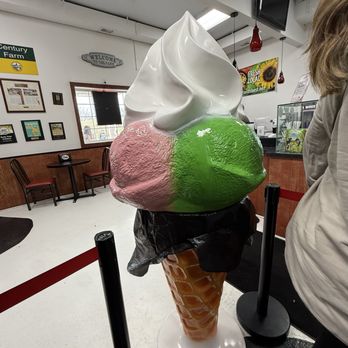 Rocky Point Creamery - Ice Cream & Frozen Yogurt Near Me - Tuscarora, Maryland