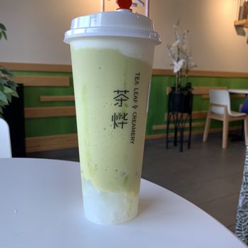 Tea Leaf and Creamery - Fresh Avocado Smoothie Tea - Bubble Tea Near Me - Decatur, Georgia