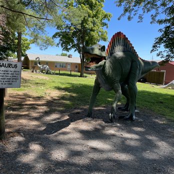 Dinosaur Land - Amusement Parks Near Me - White Post, Virginia