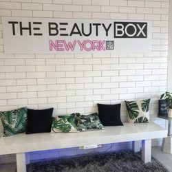The Beauty Box New York - Waiting area