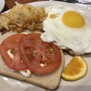 Cracker Barrel Old Country Store - Breakfast Sandwich - American Near Me - Buda, Texas