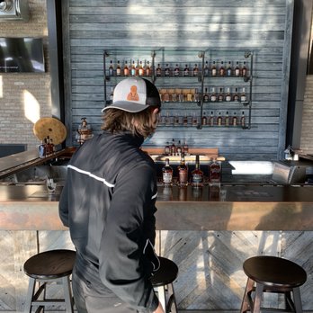 Lux Row Distillers - Bar area - Distilleries Near Me - Bardstown, Kentucky