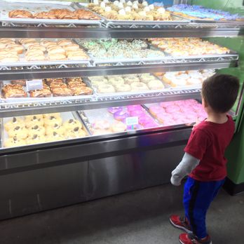 Hurts Donut - Why did I just wait 40 mins for my son to pick out pink glazed donut he can get at any other donut shop - Donuts Near Me - Frisco, Texas Hurts Donut - Why did I just wait 40 mins for my son to pick out pink glazed donut he can get at any other donut shop - Donuts Near Me - Frisco, Texas