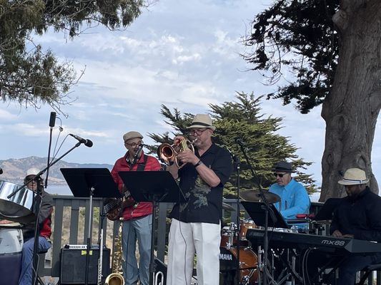 Point San Luis Lighthouse by null