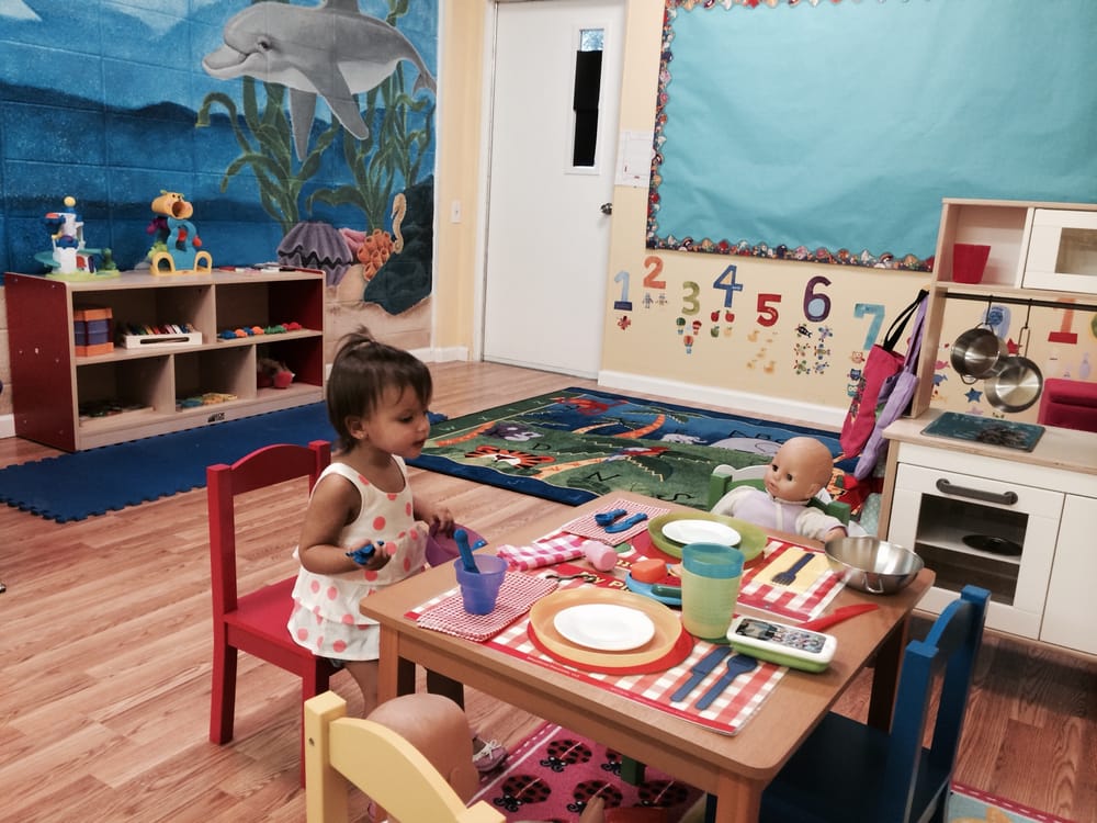 Biscayne Park School & Early Learning Center - childcare center in Biscayne Park, FL
