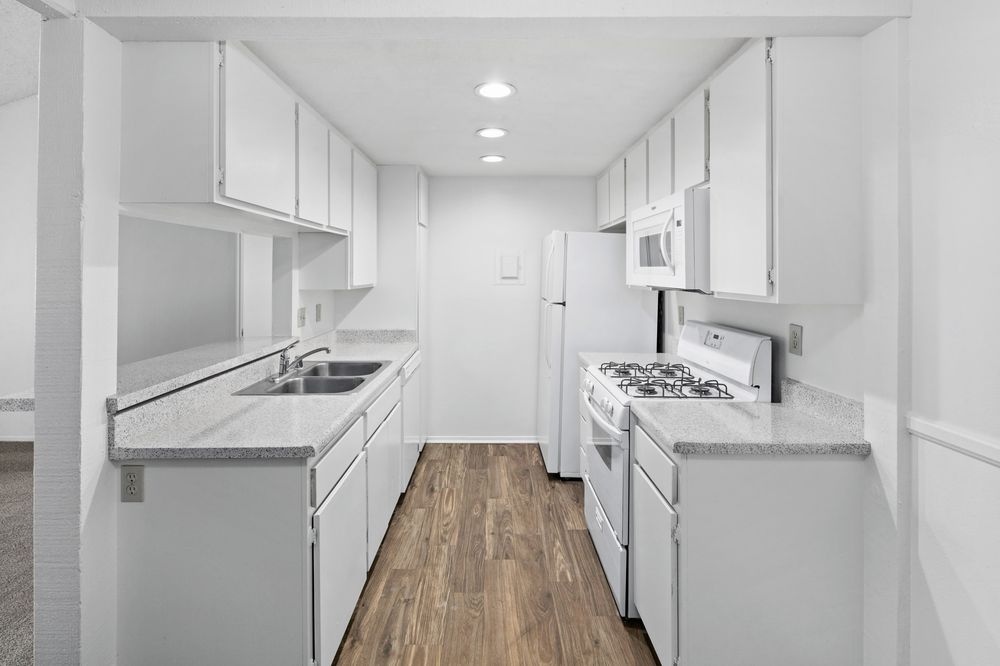 NORTH UPLAND TERRACE APARTMENTS 19 Photos & 20 Reviews 1460 W Foothill Blvd, Upland