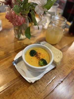 Simple Eatery by null