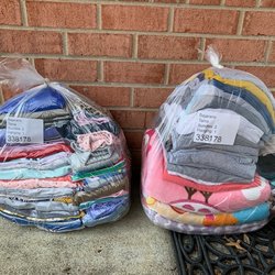Laundry Pickup and Delivery Services by HappyNest