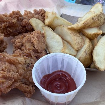 Blanco BBQ - Kid's Tenders with HUGE pieces - Barbeque Near Me - San Antonio, Texas Blanco BBQ - Kid's Tenders with HUGE pieces - Barbeque Near Me - San Antonio, Texas