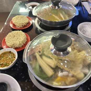 eHotPot - Vegan broth bowl at the bottom, top is a vegan curry spiced broth! - Hot Pot Near Me - Tucson, Arizona